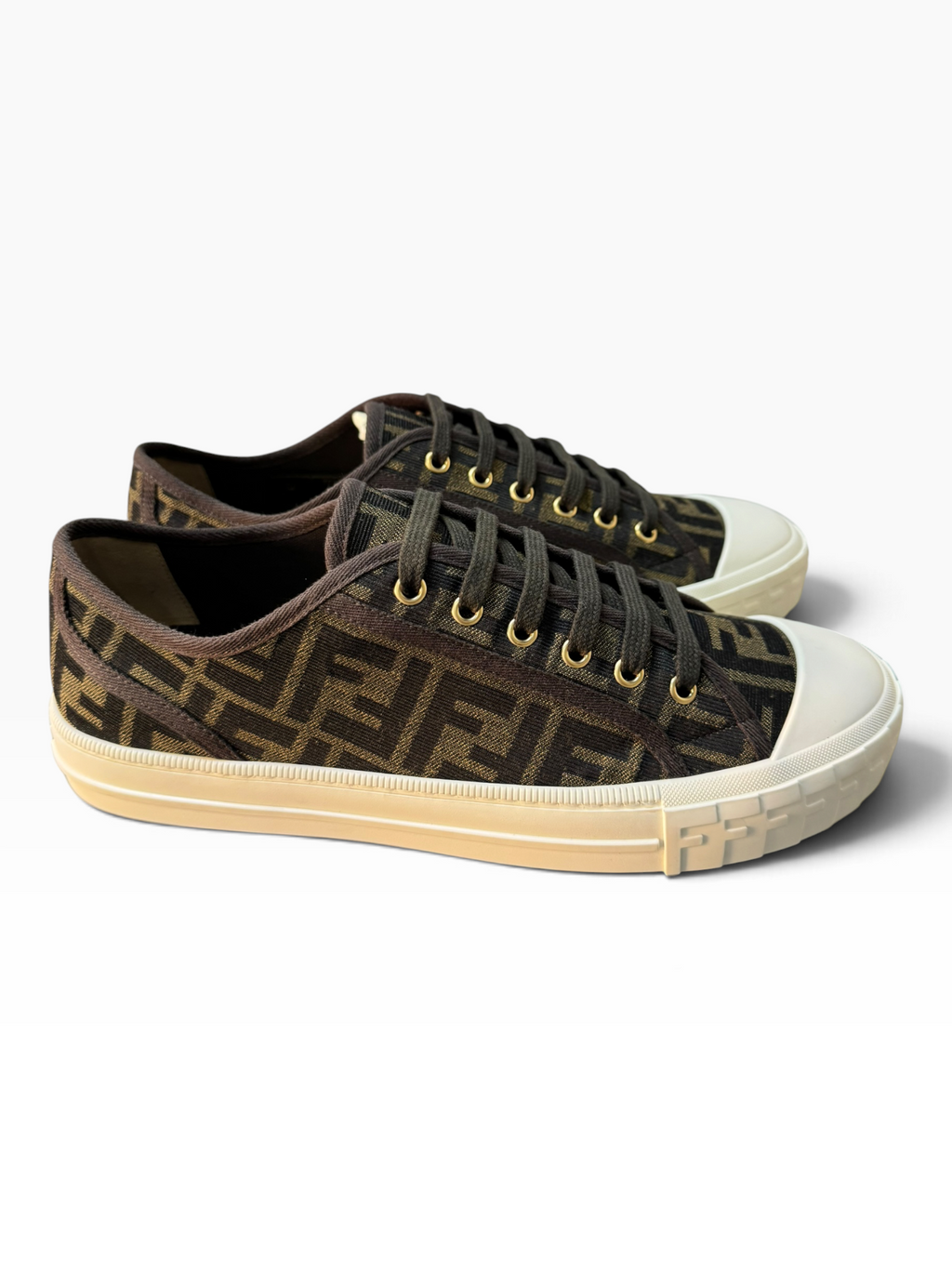 Sneakers Fendi n43