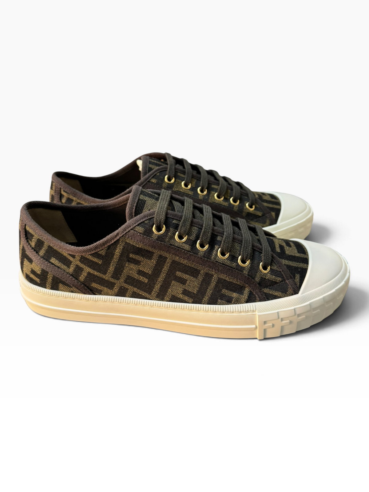 Sneakers Fendi n43