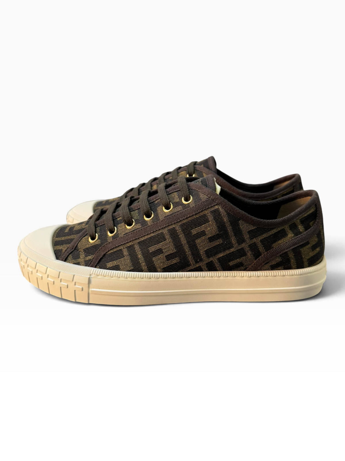 Sneakers Fendi n43