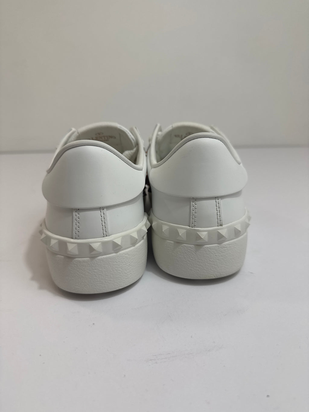 Valentino garavani rockstud n37