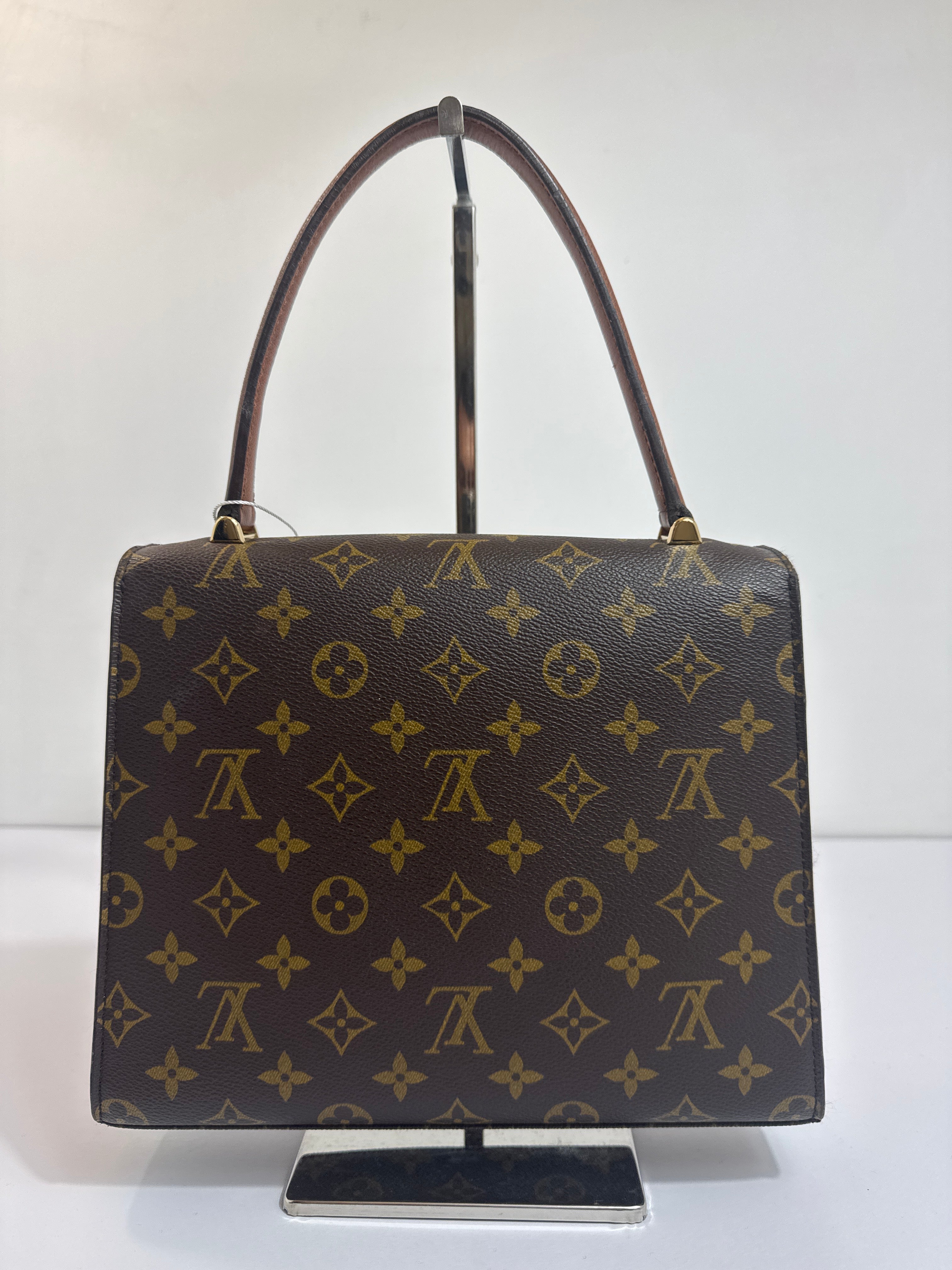 Louis vuitton malesherbes