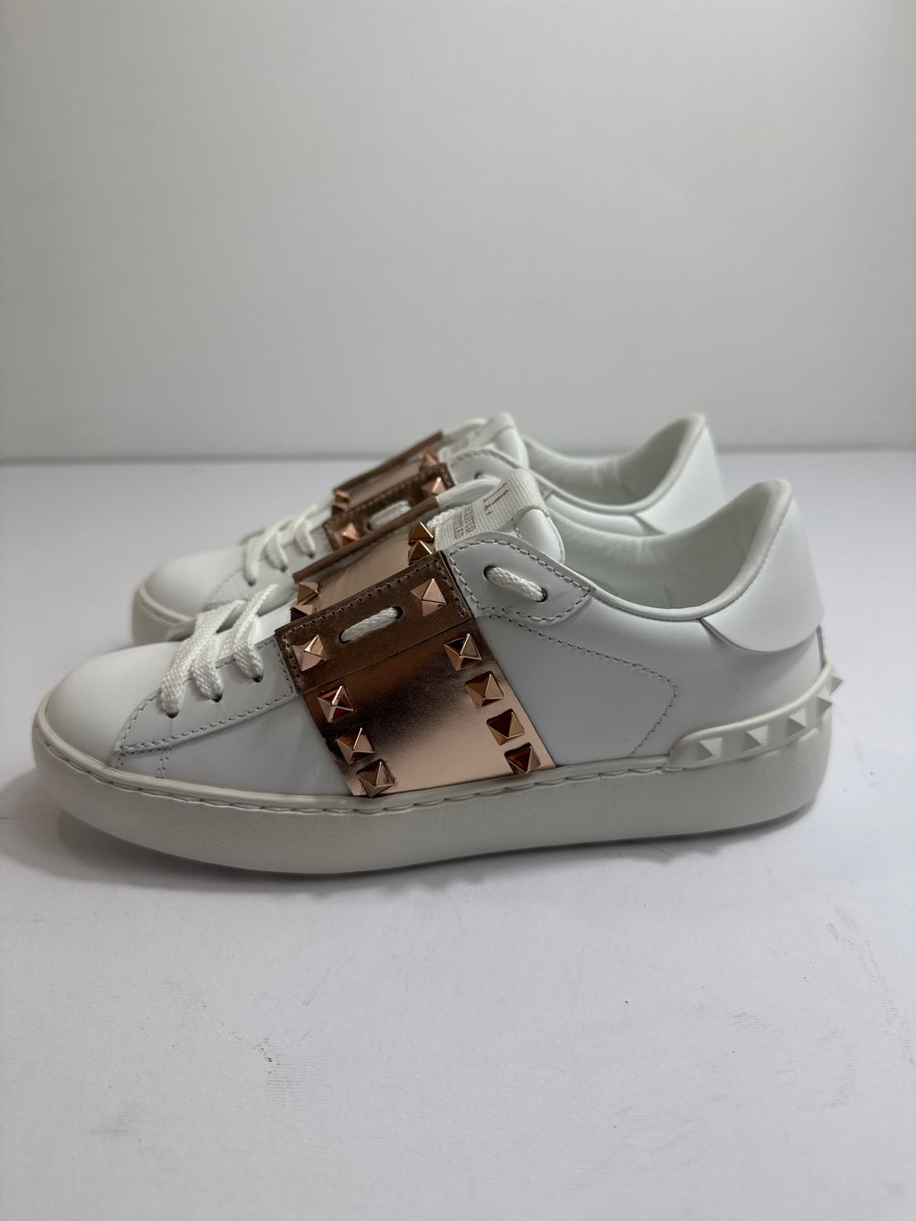 Valentino garavani n35