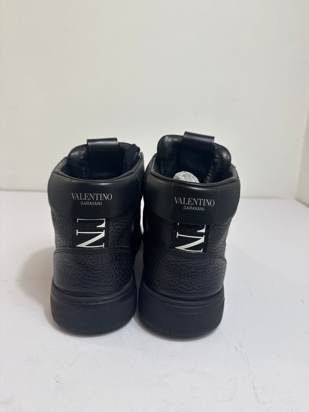 Valentino garavani n41