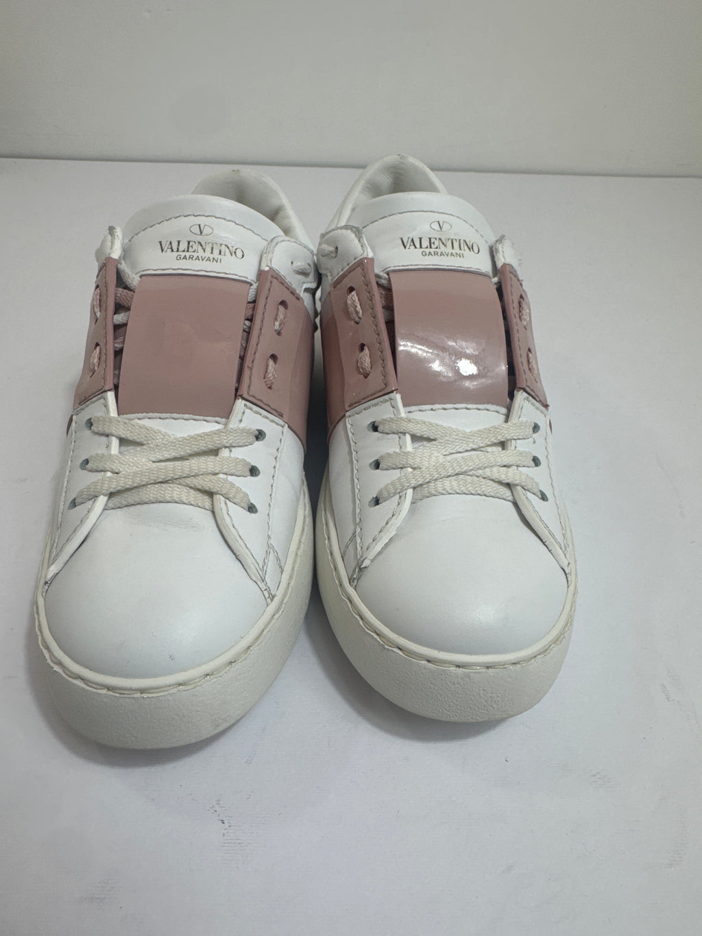 Valentino garavani onestud n 36