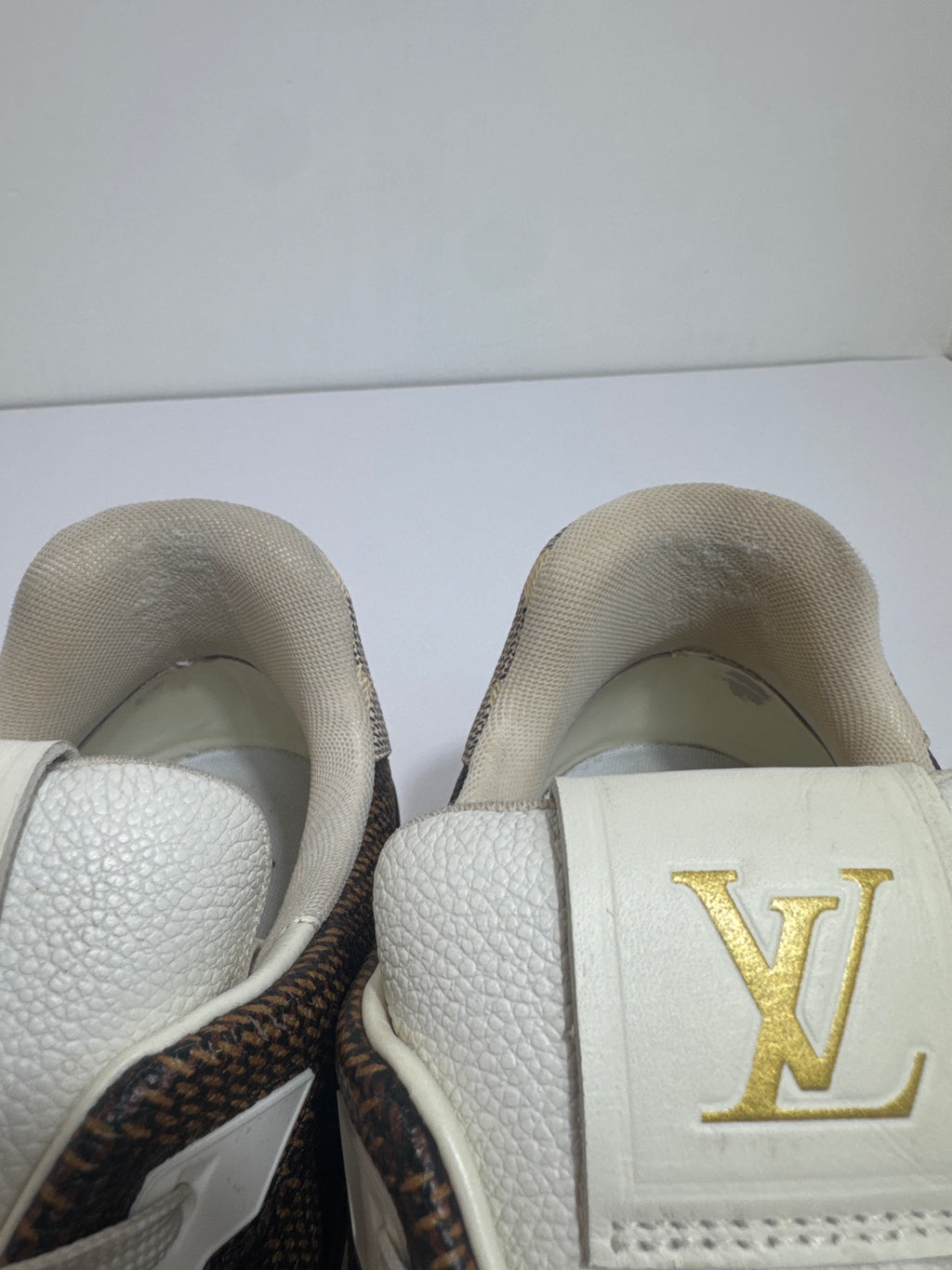 Lv trainer n44/5