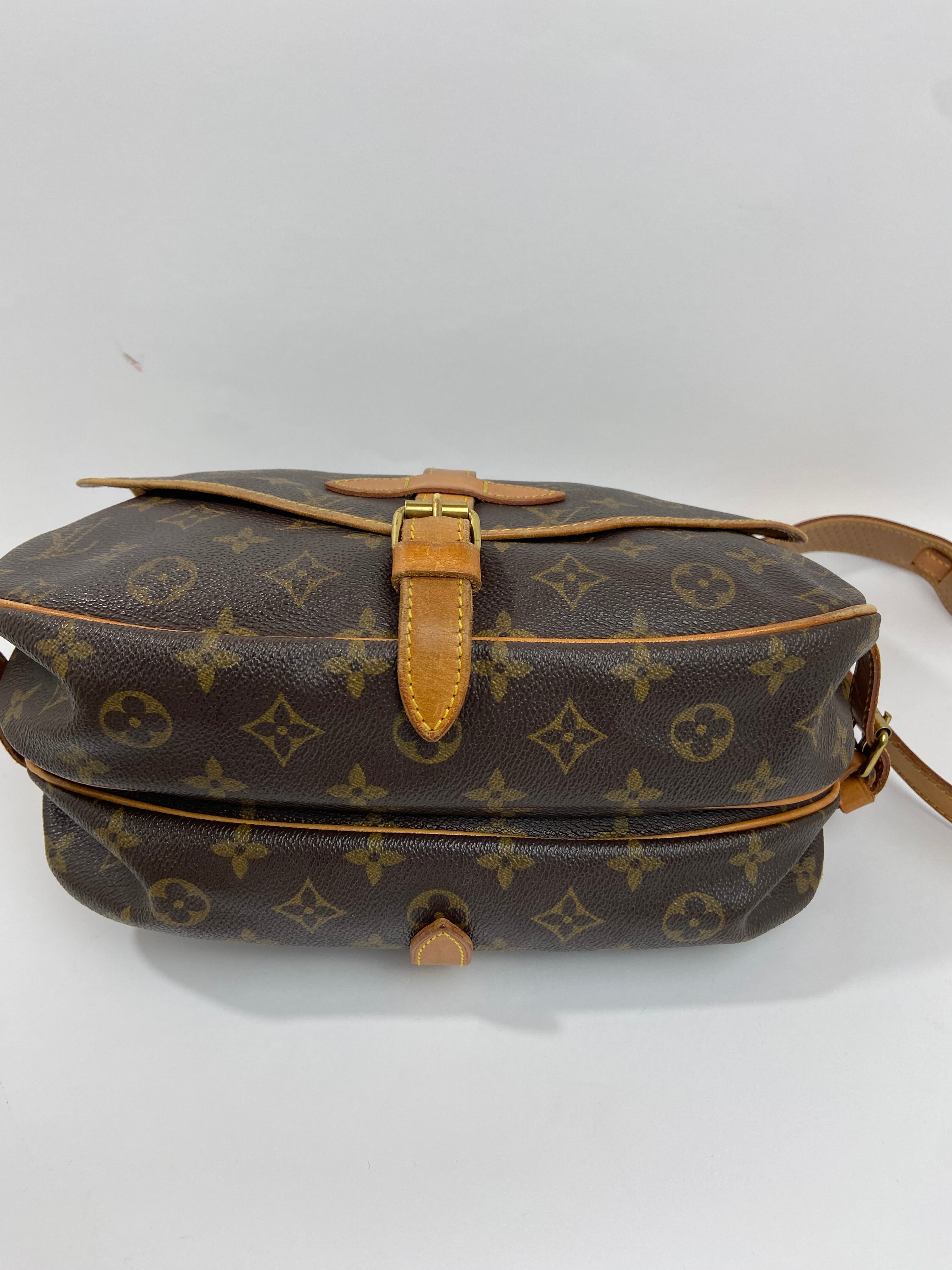 Louis vuitton Saumur small