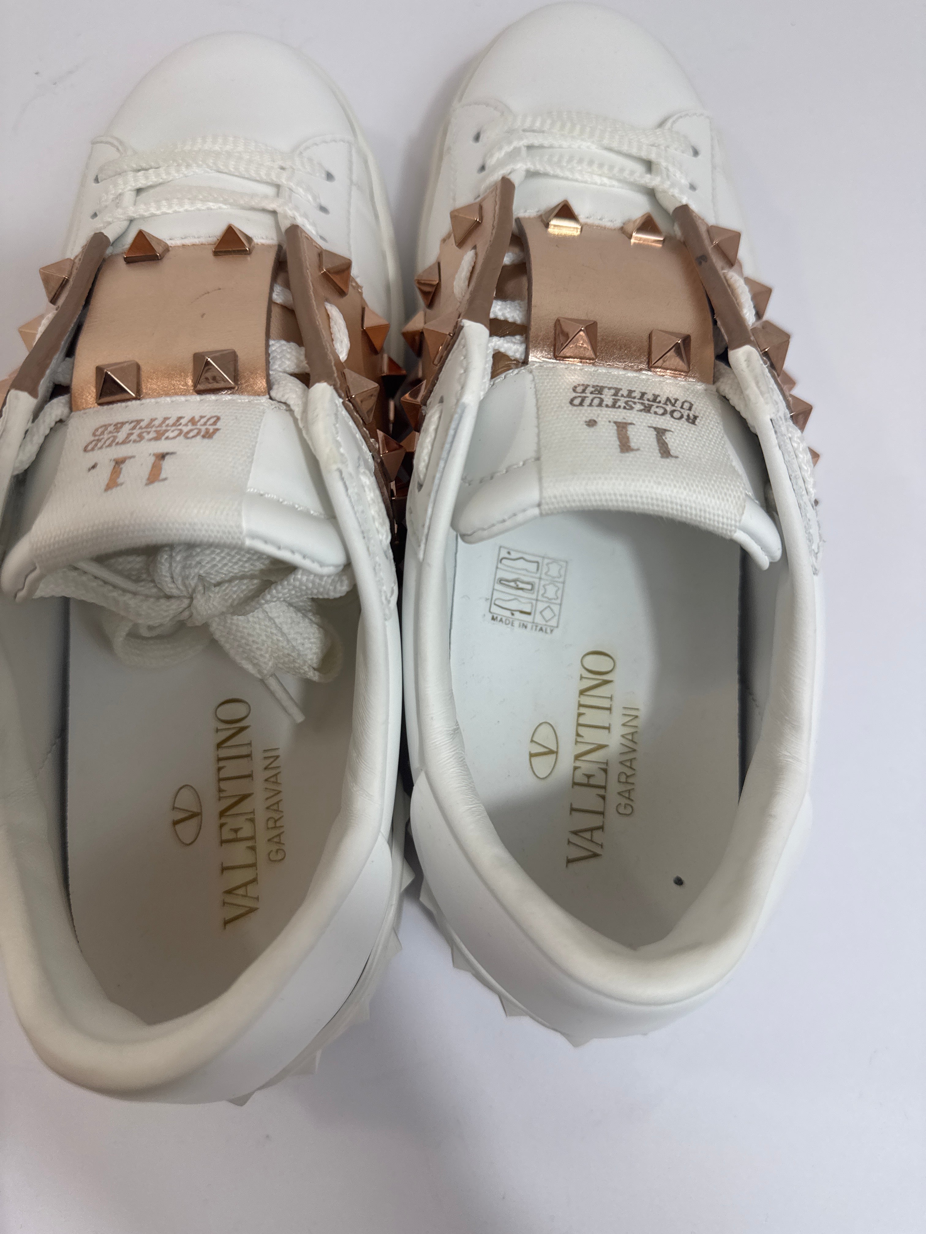 Valentino garavani rockstud n37