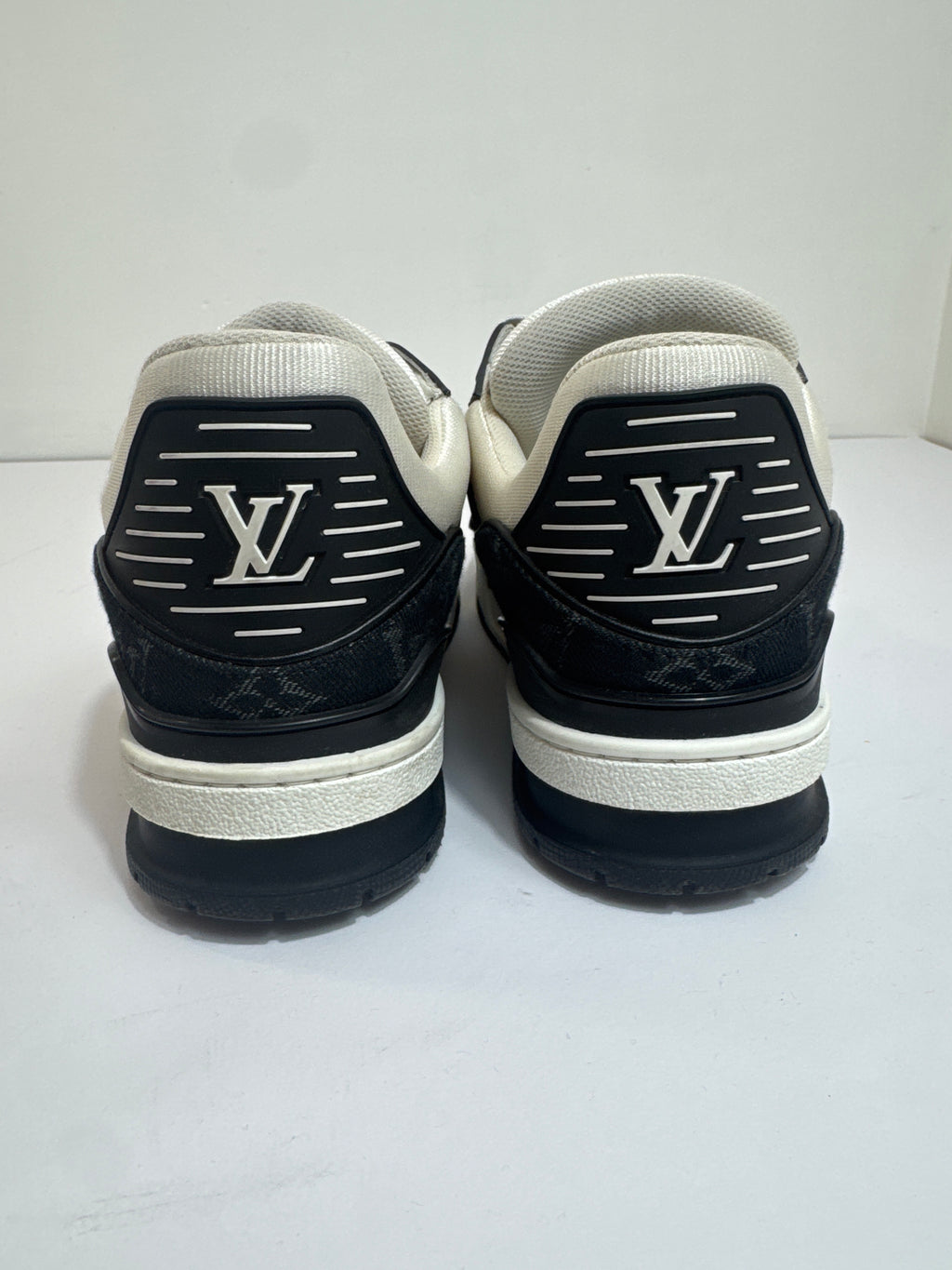 Lv trainer n41