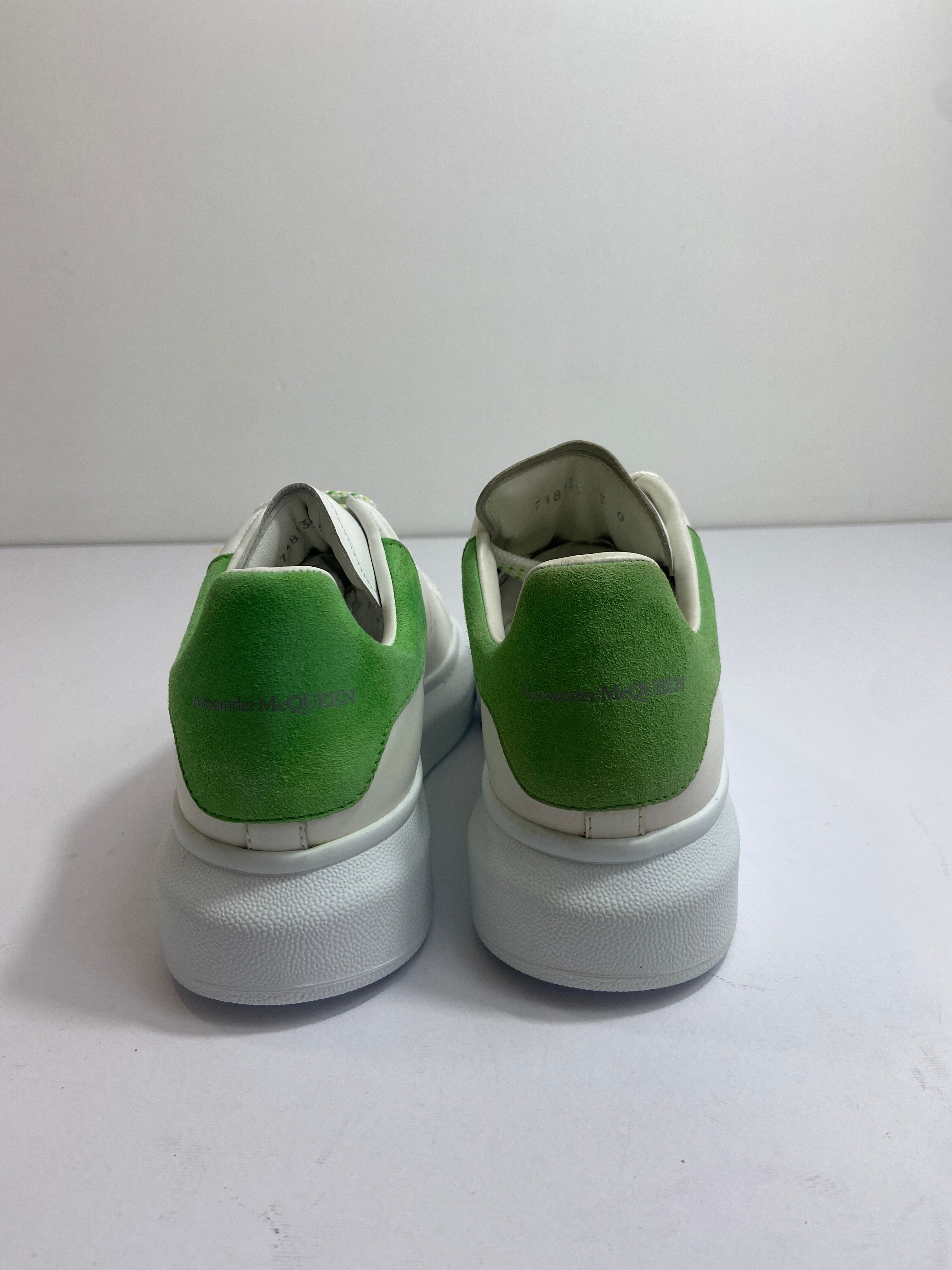 Alexander McQueen n35