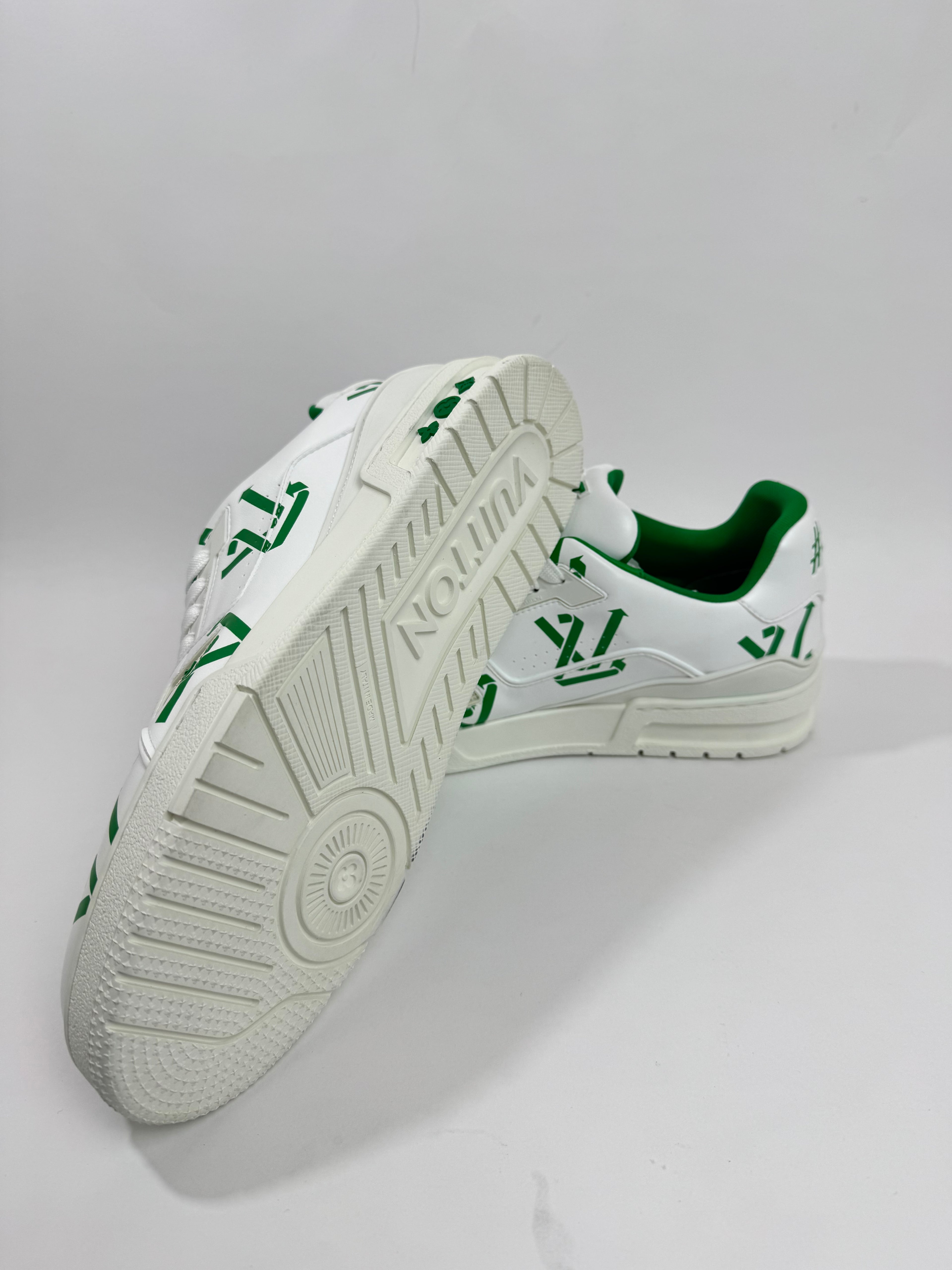 Louis vuitton trainer n42