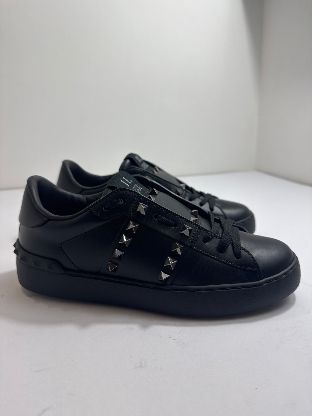 Valentino garavani n36