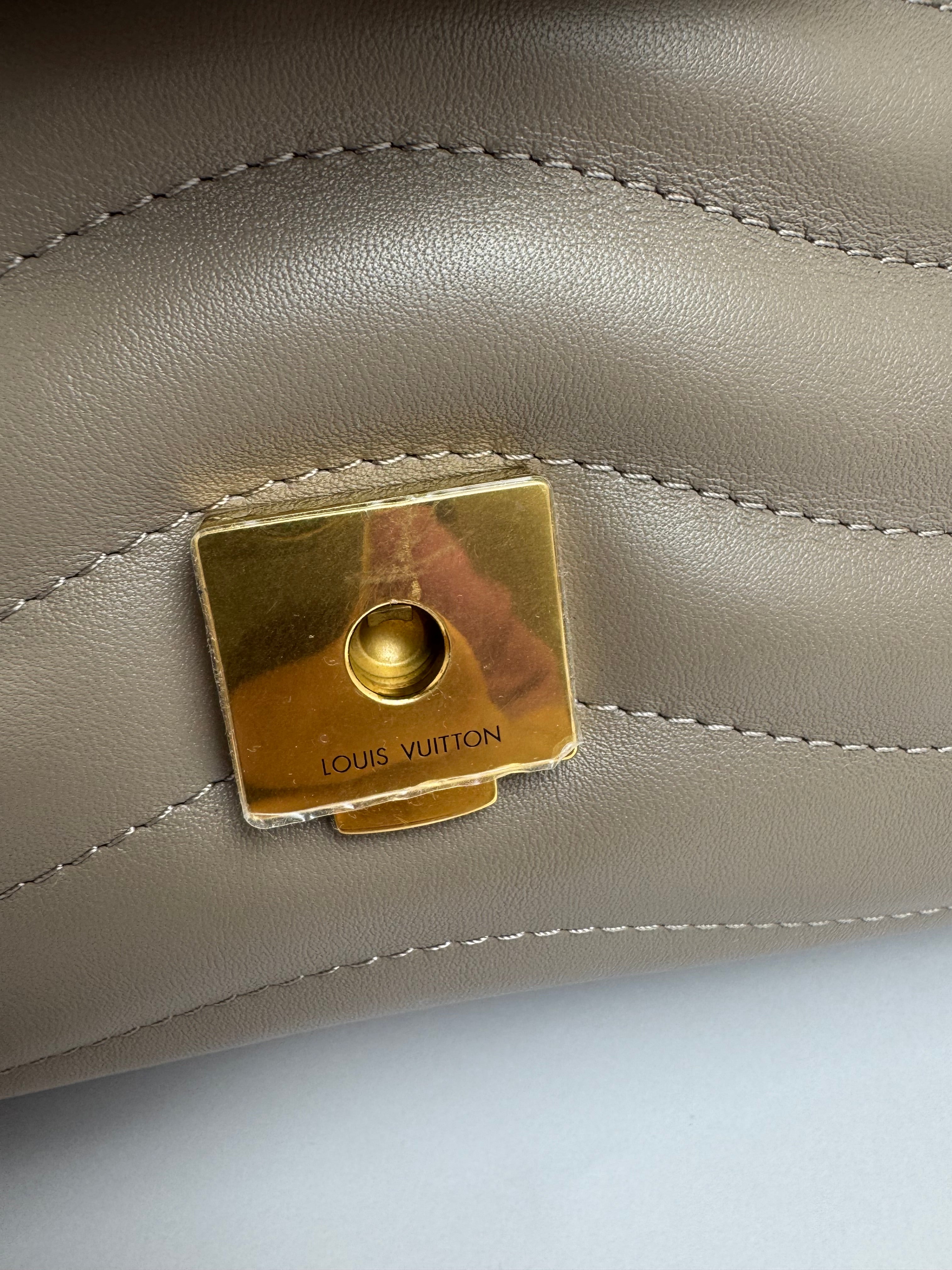 Louis Vuitton new wave GM