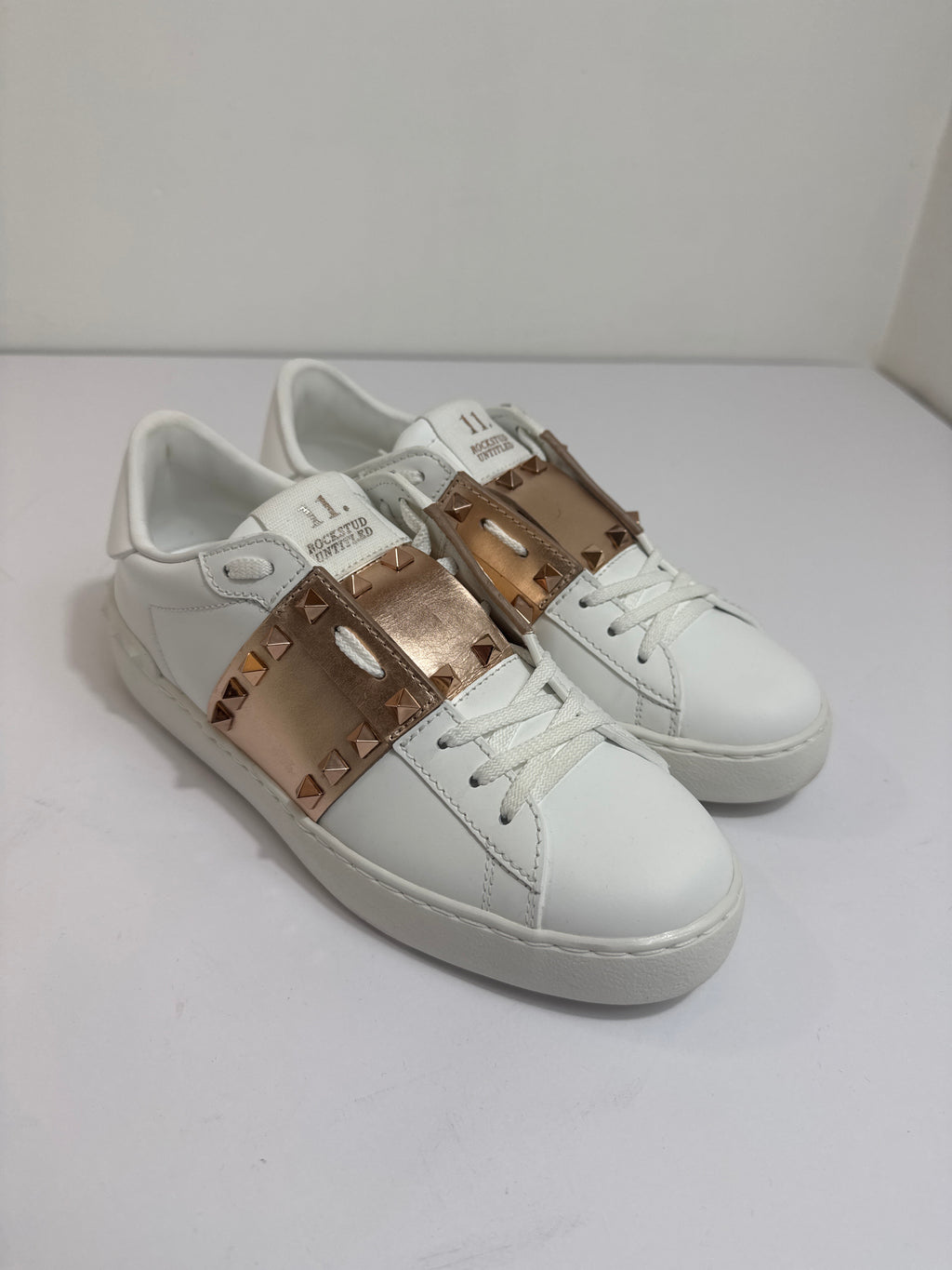 Valentino garavani rockstud n37