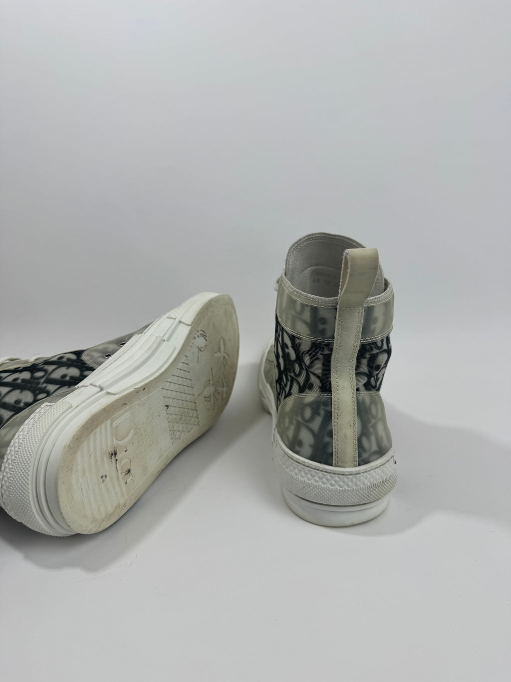 Dior b23 n44