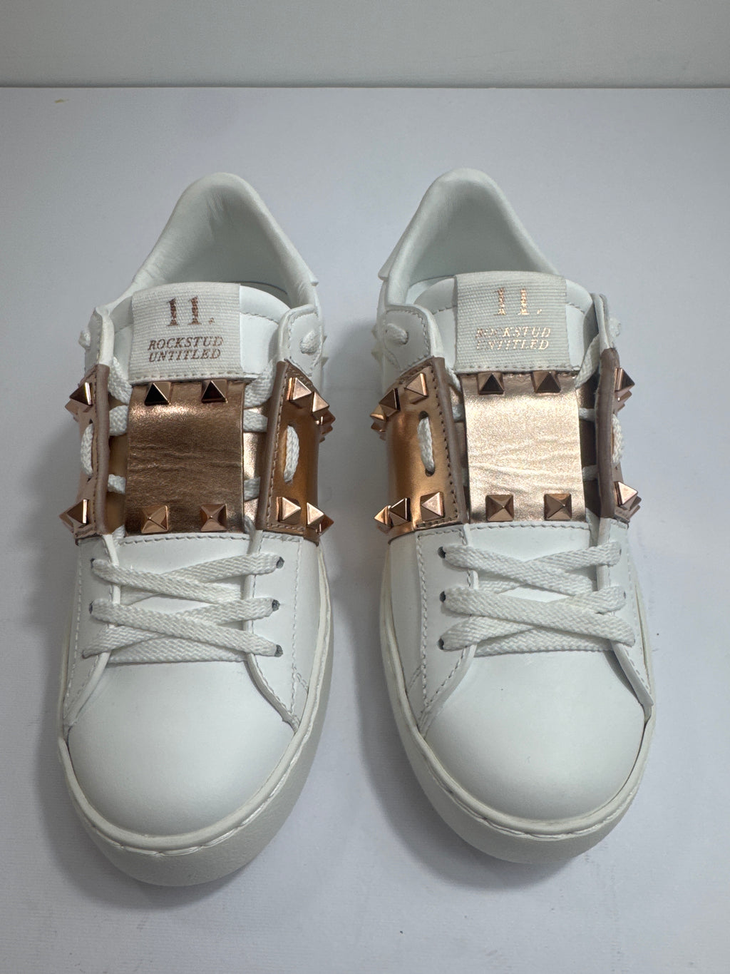 Valentino garavani n35