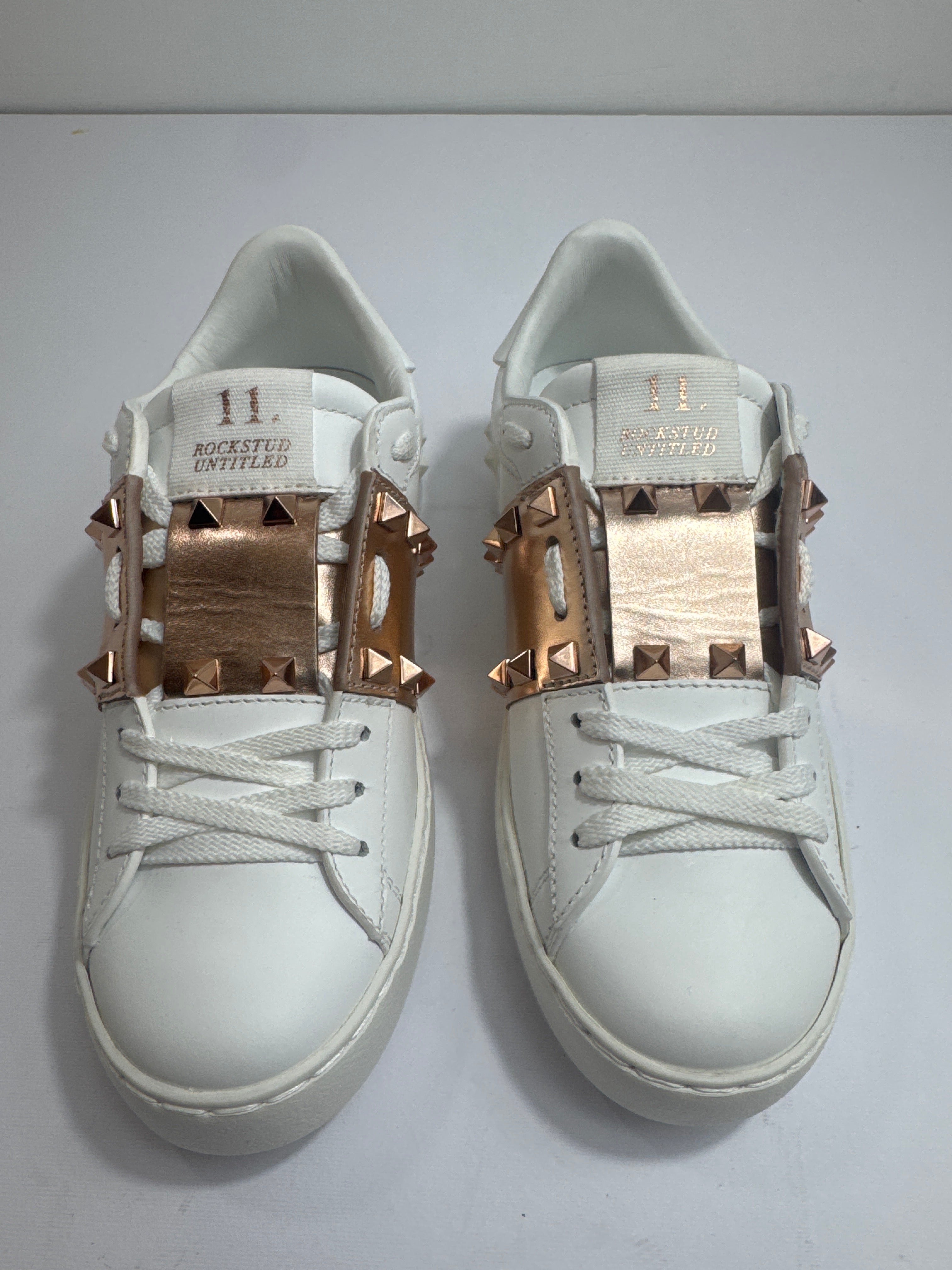 Valentino garavani n35