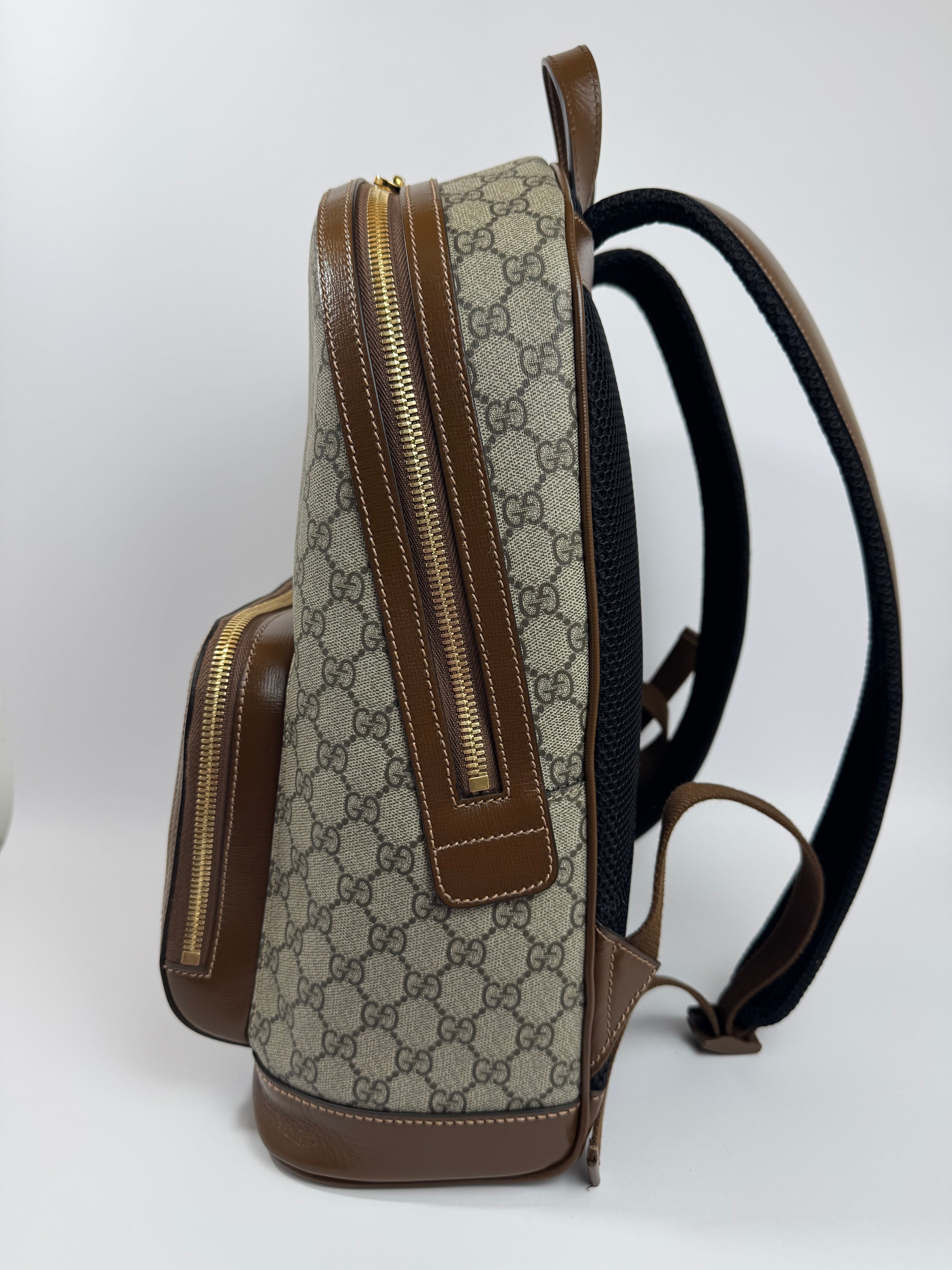Zaino Gucci in tela supreme GG