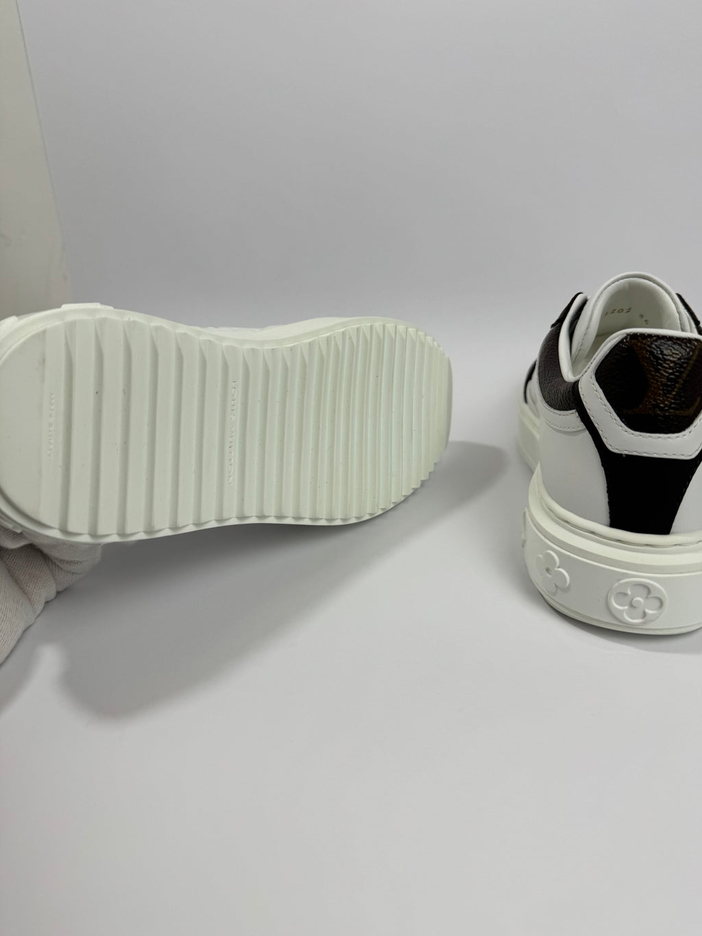 Louis vuitton time out n36