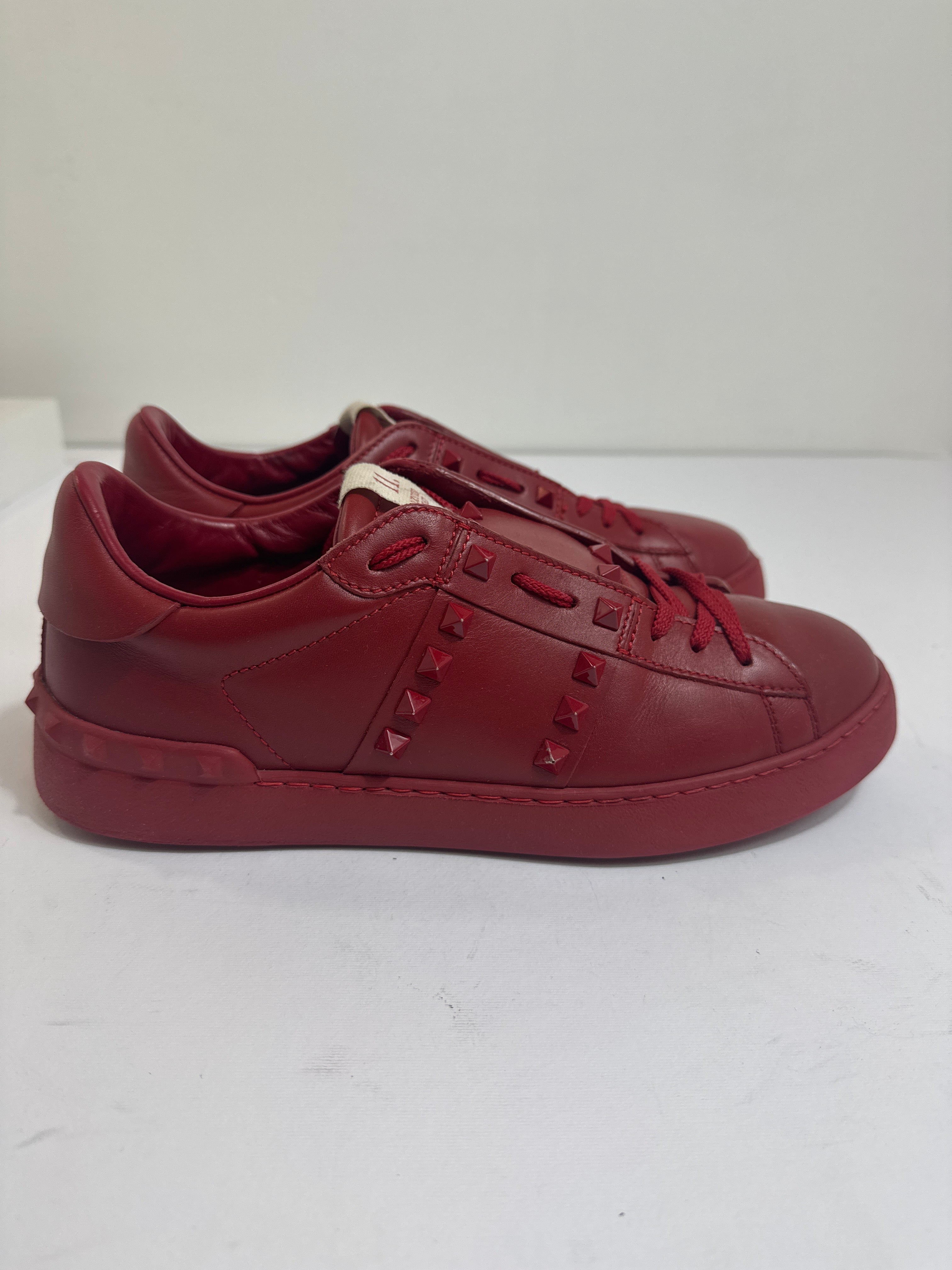 Valentino garavani rockstud n39