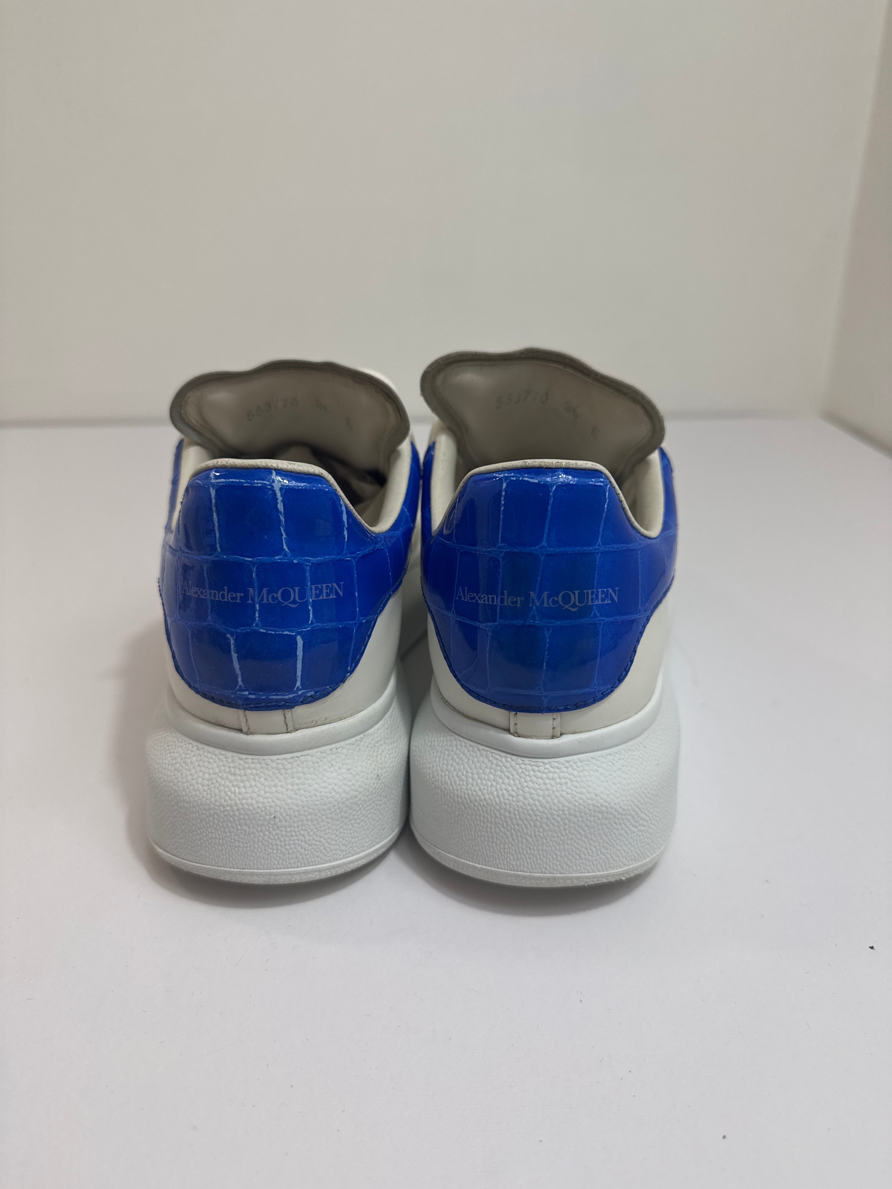 Alexander McQueen n36