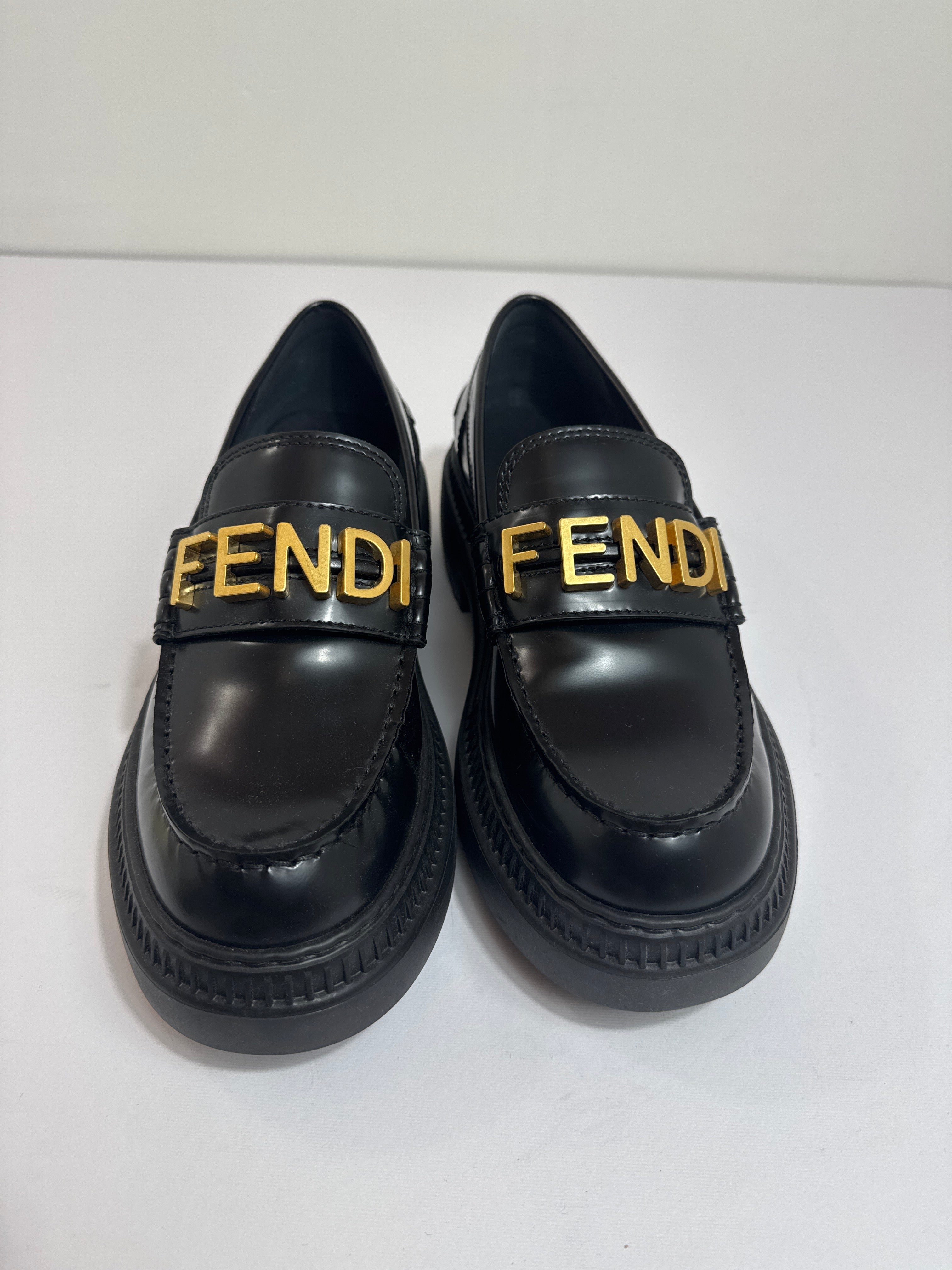 Fendi n38