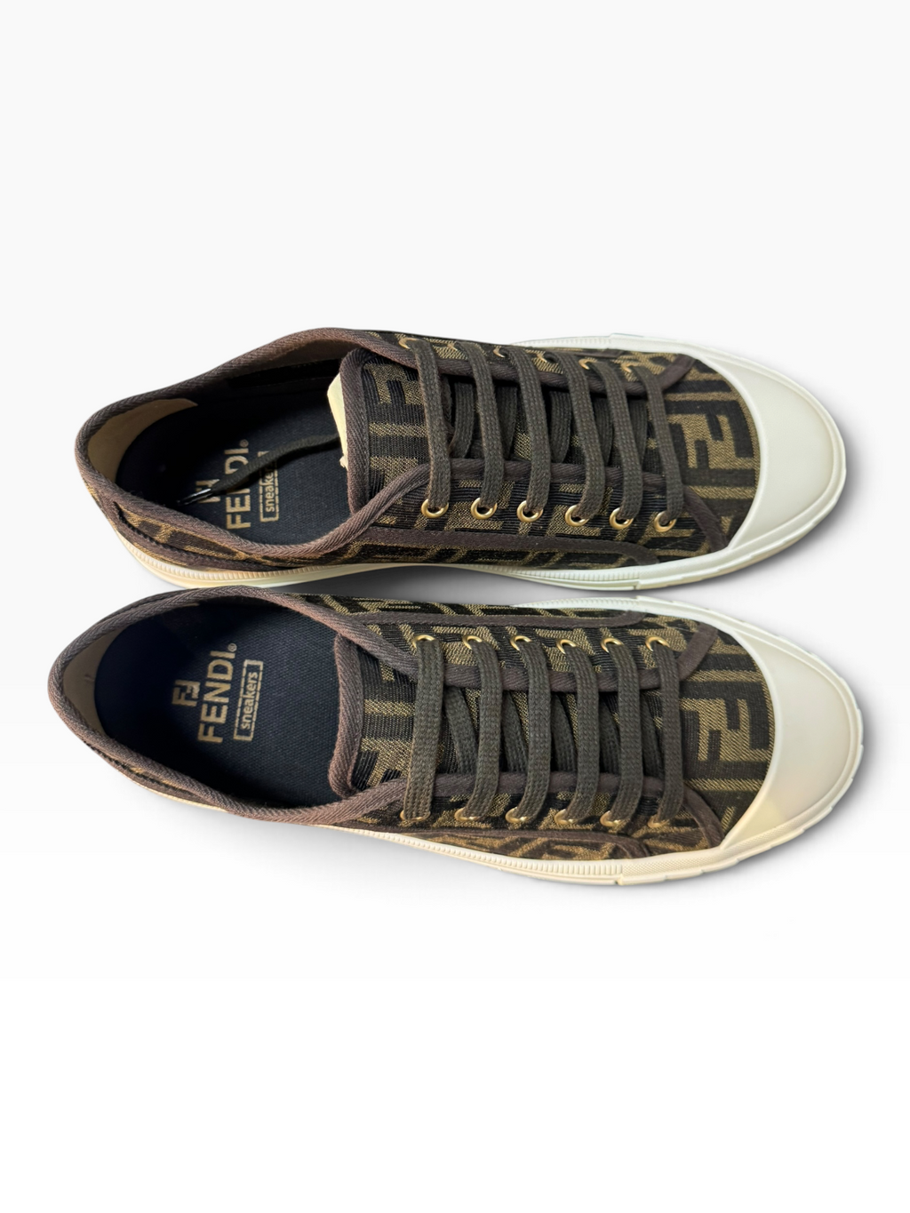 Sneakers Fendi n43