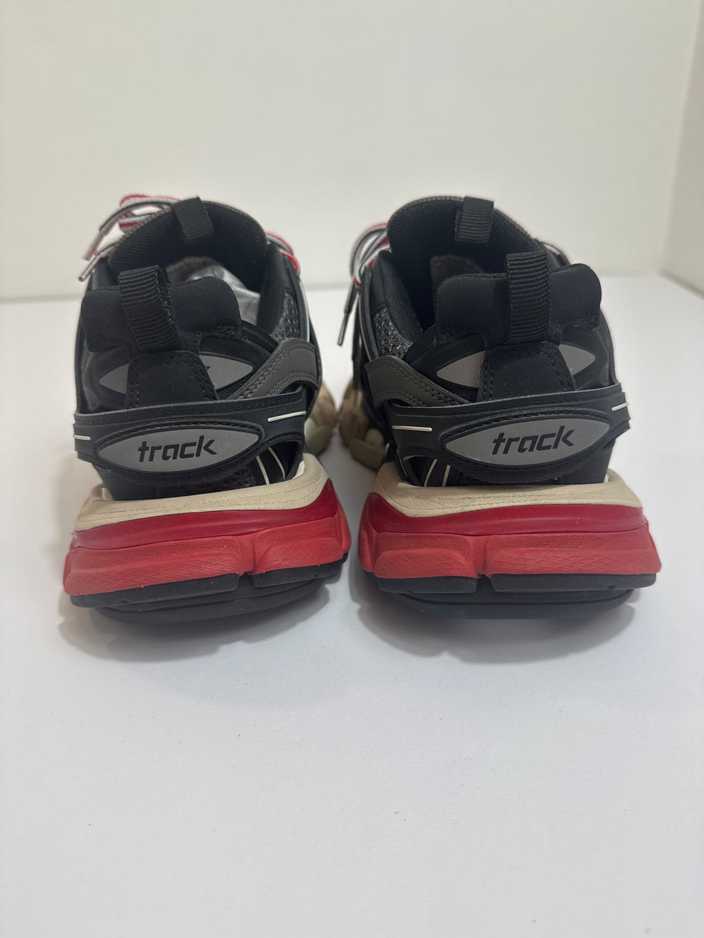 balenciaga track n36