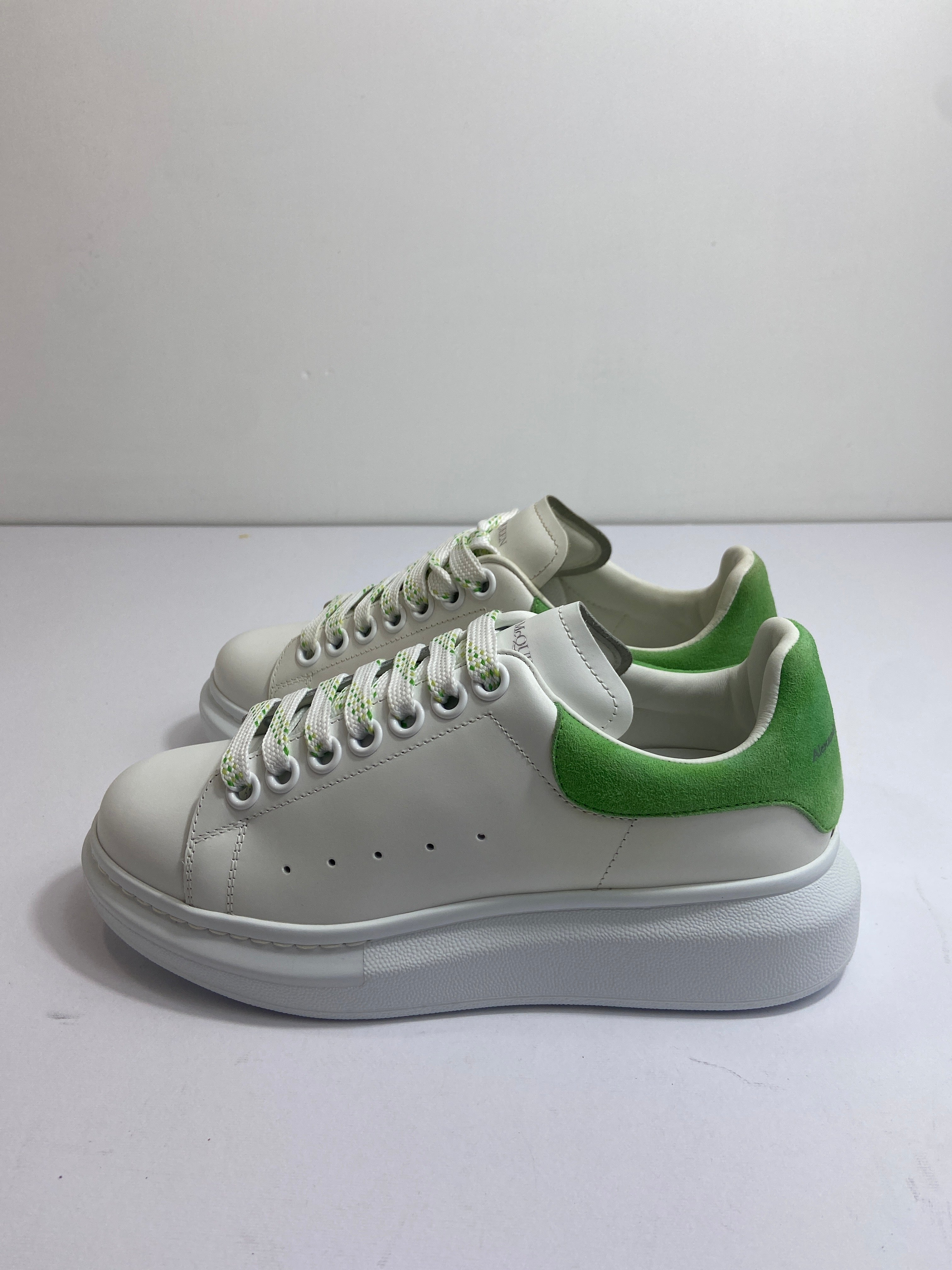 Alexander McQueen n35