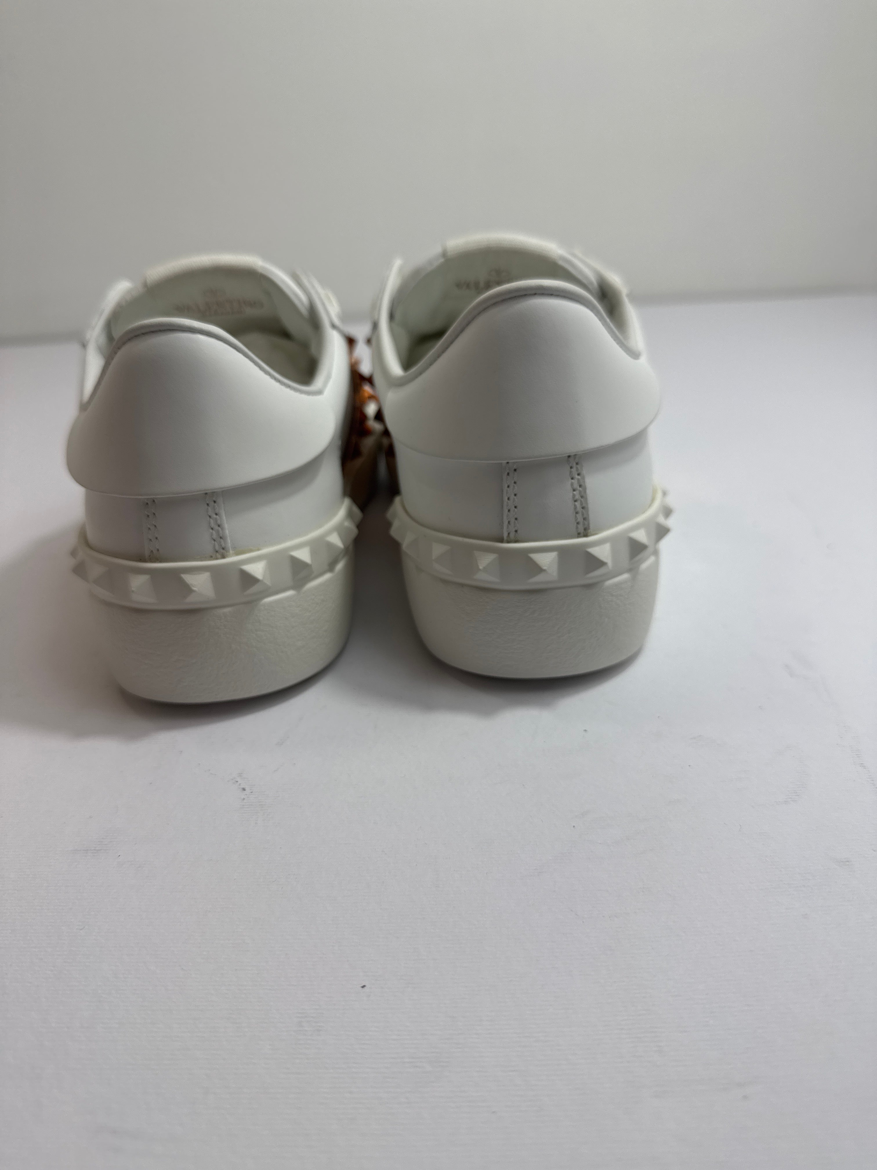 Valentino garavani n35