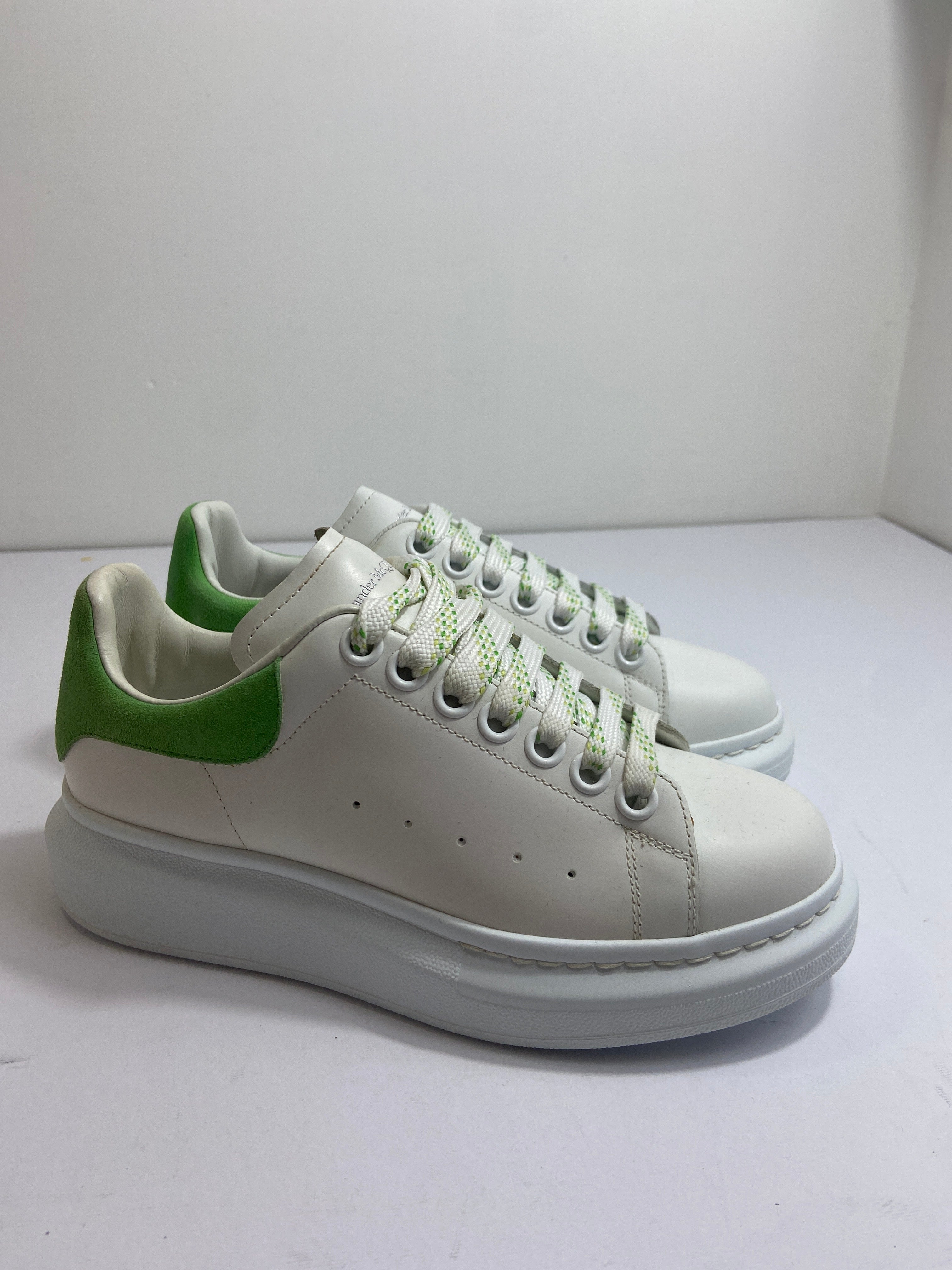 Alexander McQueen n35