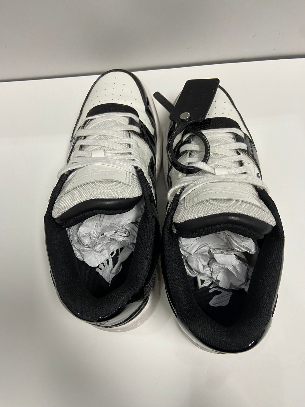 Off-white out of Office n39