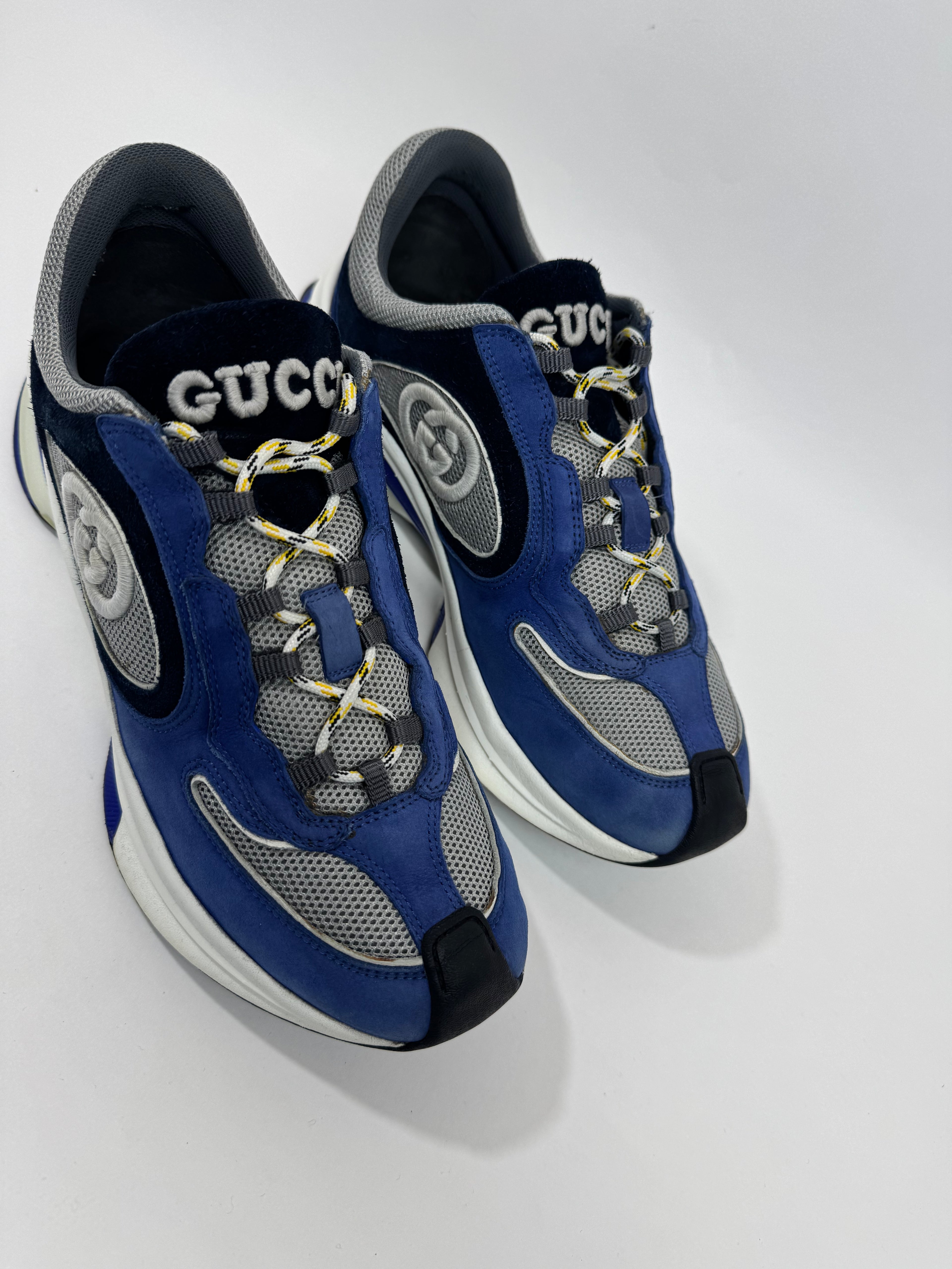 Gucci runner n40.5