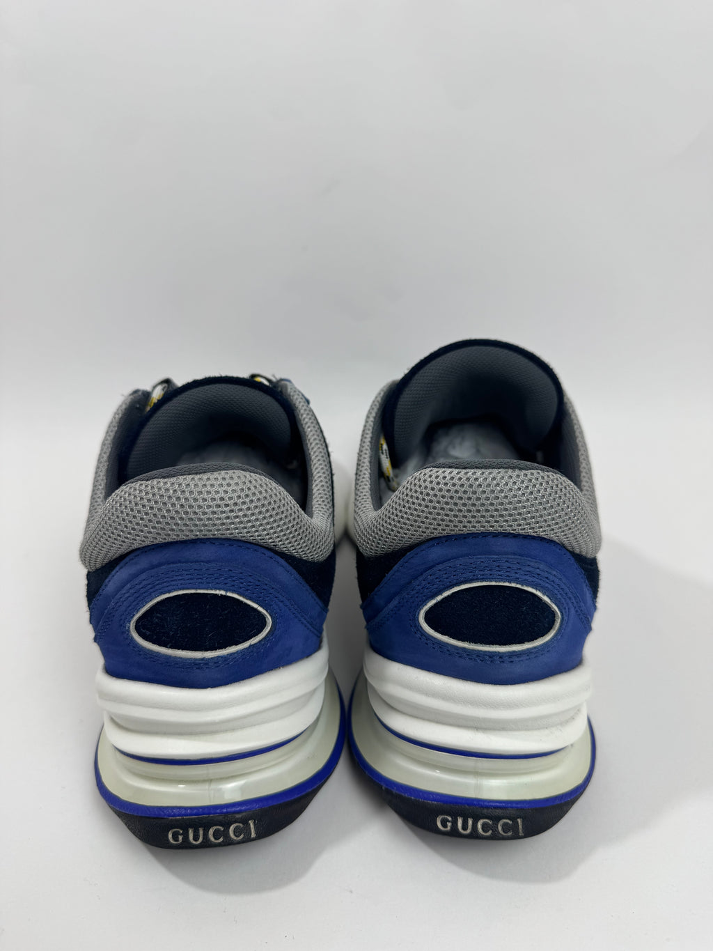 Gucci runner n40.5