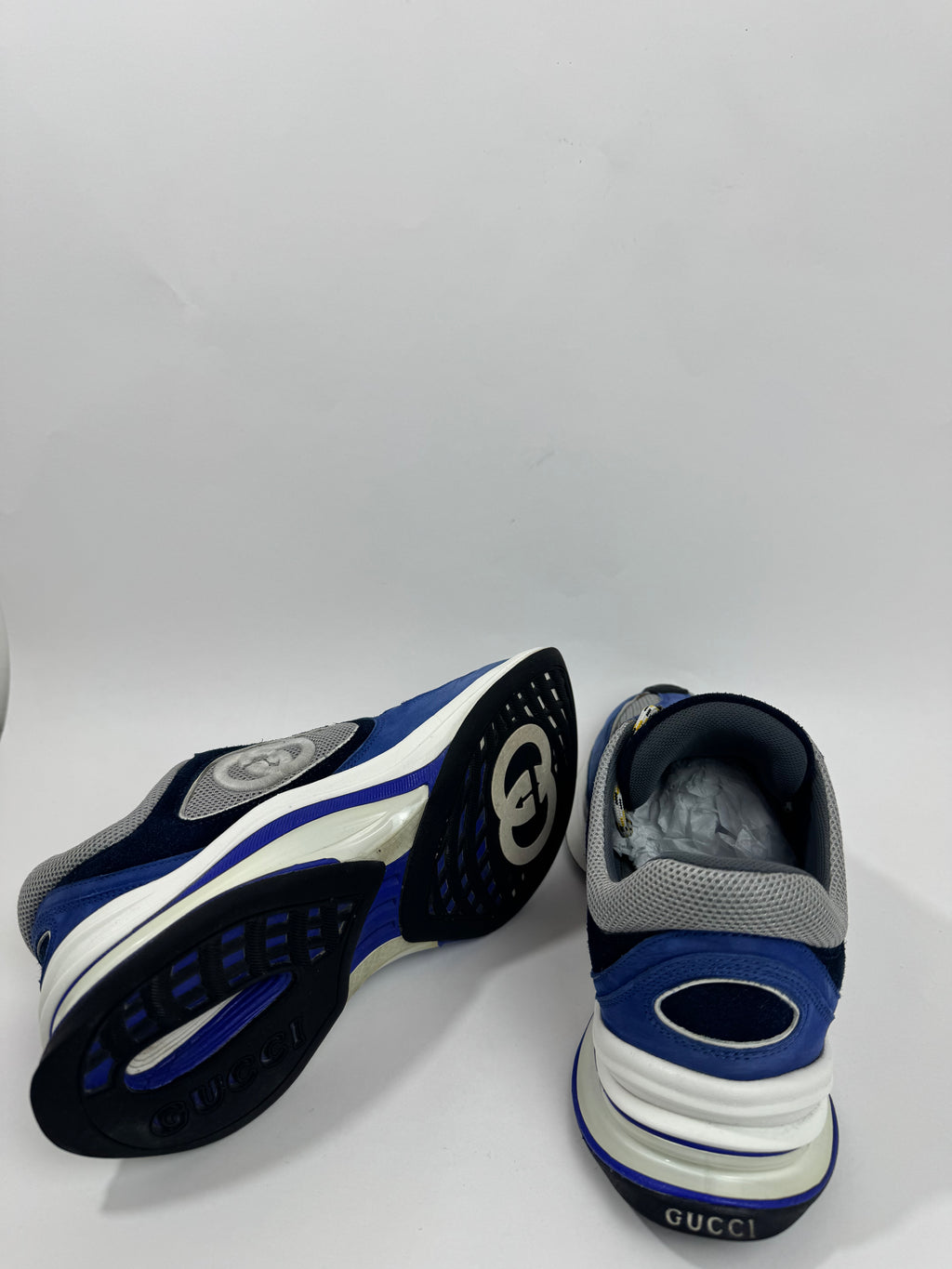 Gucci runner n40.5