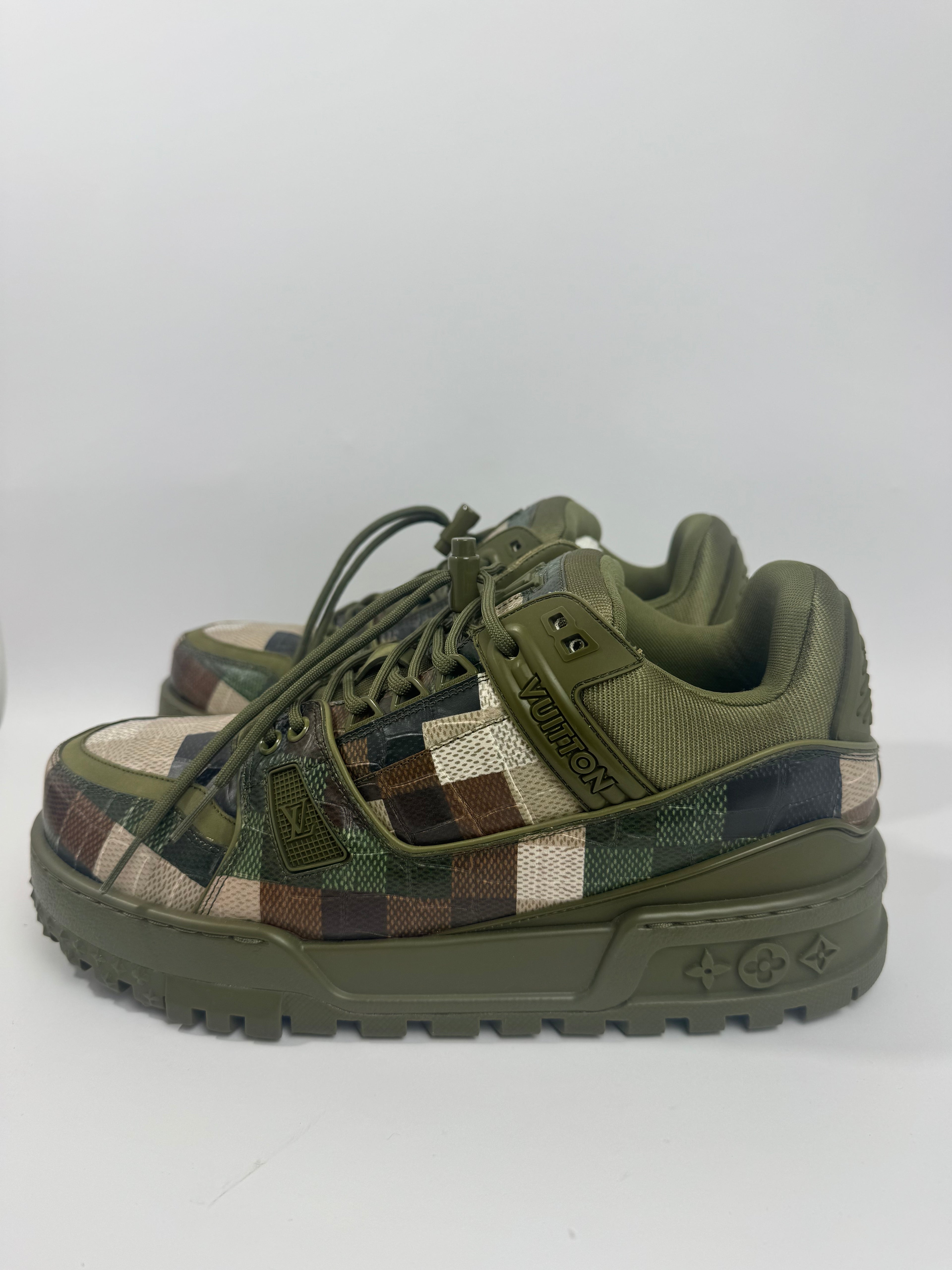 Louis vuitton trainer maxi